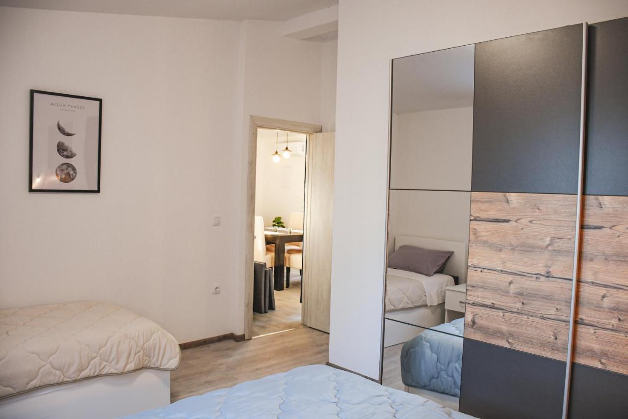 Apartments Olea Biograd Na Moru Eksteriør billede
